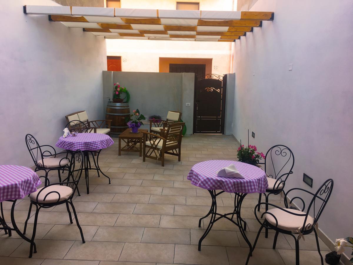 B&B Mariposa Sennori Exterior photo
