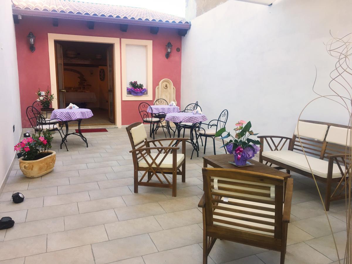 B&B Mariposa Sennori Exterior photo